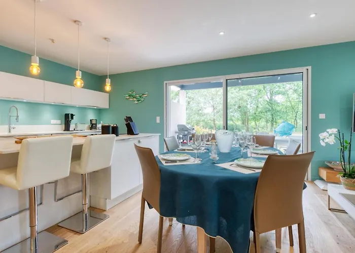 Petite Depee By Interhome * Grayan-et-l'Hopital